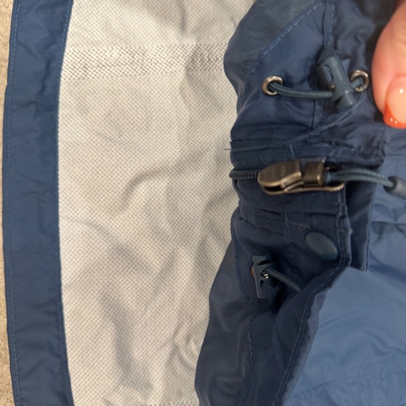 North face Dry Vent Rain Jacket - Picture 5 of 8